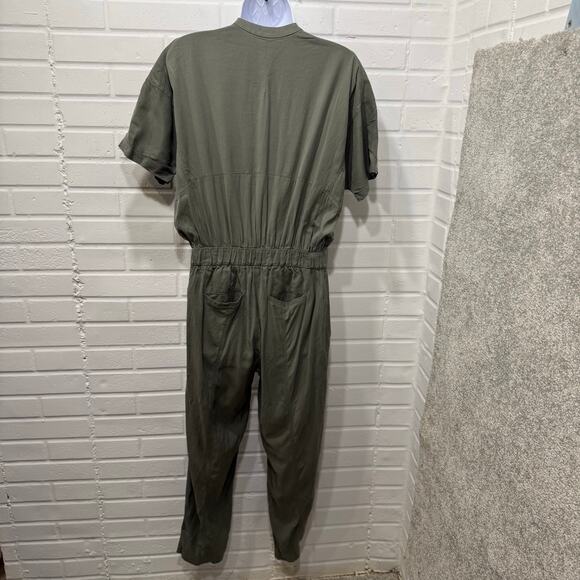 Lululemon Perfectly Poised Jumpsuit Grey Sage Green Cupro Fabric Sz 6 Utility - Picture 3 of 11